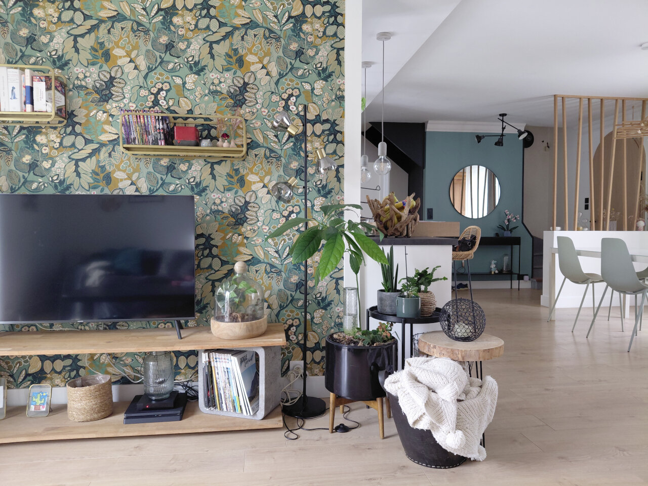 Salon de la maison familiale après rénovation